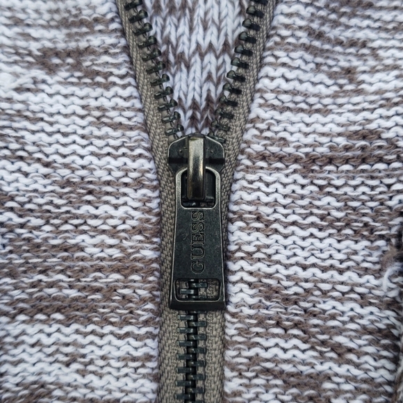 New GUESS Drian Mock-Neck Zip Men's Sweater - Picture 4 of 6